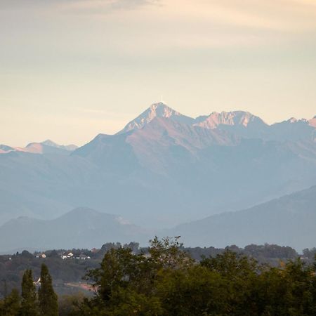 Domaine Mont-Riant A Jurancon Apartment Bagian luar foto